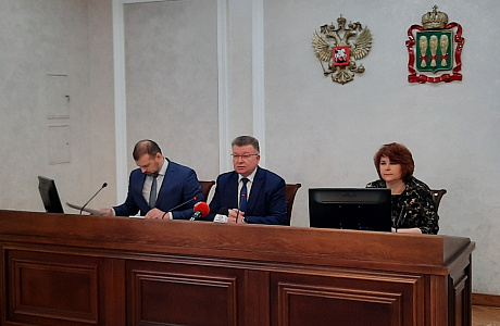 В здании Правительства Пензенской области прошло совещание с представителями религиозных организаций по вопросу антитеррористической защищенности религиозных объектов