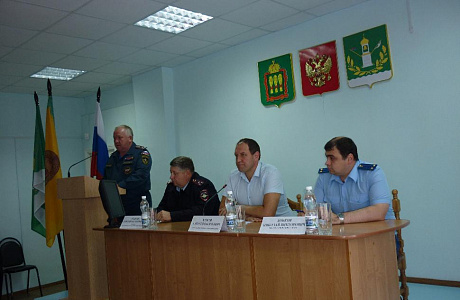 Проведено заседание антитеррористической комиссии Лунинского района